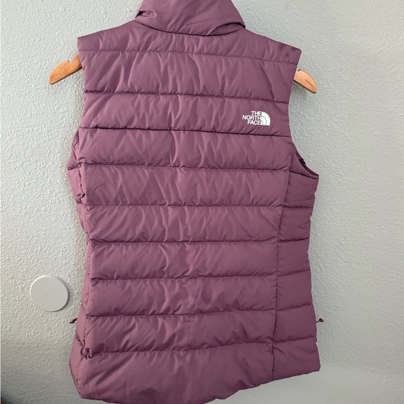 The North Face Women’s Aconcagua 3 Puffer Vest - Picture 2 of 5